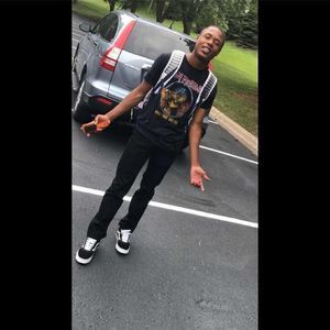 Meet your Posher, Antonio